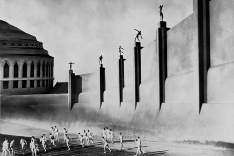 Protofaschistische Ästhetik in „Metropolis“