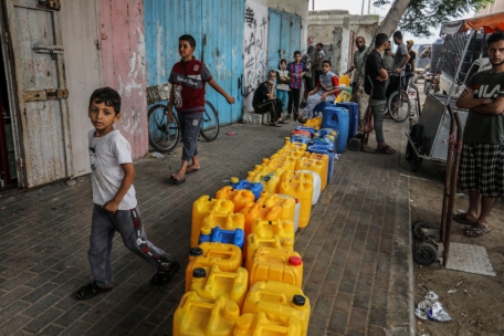 Naher Osten / Israels Bodentruppen weiter im Gazastreifen – WHO und andere Organisationen ohne Kontakt