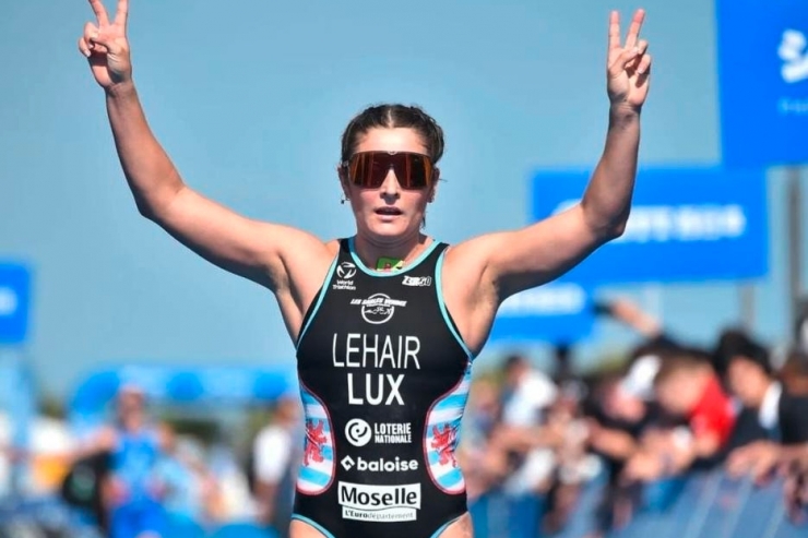 Triathlon / Jeanne Lehair feiert ihre erste Weltcup-Medaille