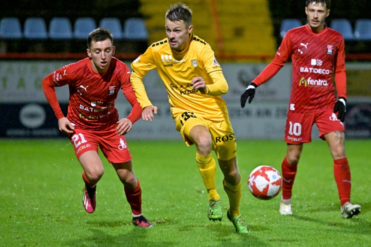 1/16-Finale des Pokals / Fünf fliegen, Hesperingen wankt