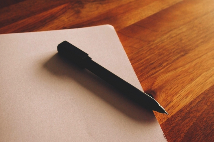 Leserforum / A force de minimiser …