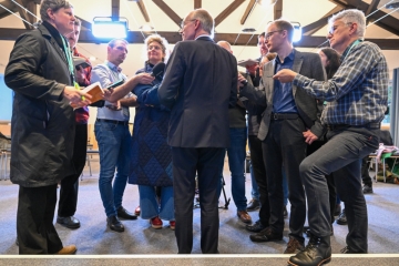 Schloss Senningen / Frieden will Koalitionsverhandlungen bis Ende nächster Woche abschließen