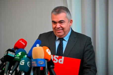 Der sozialdemokratische Verhandlungsführer Santos Cerdán zeigte sich zufrieden über die Einigung