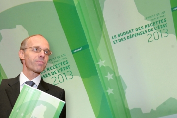 Editorial / Finanzpolitik oder Popularität: Sind die Steuerversprechen mit den Staatsfinanzen vereinbar?