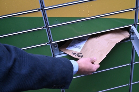 Post / Amazon-Pakete werden zu allen PackUp-Stationen geliefert