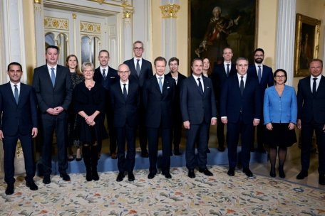 Koalitionsvertrag / Mit ChatGPT gegen die Arbeitenden: Opposition äußert sich zum geleakten Dokument