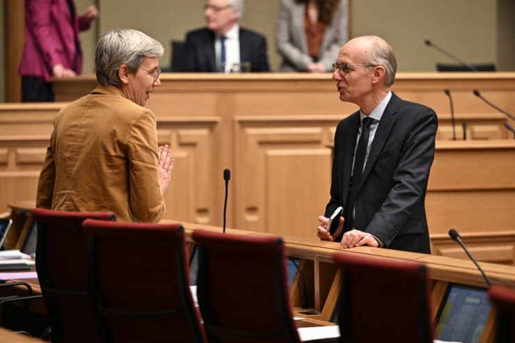 Chamber / Handschlag auf die „Voodo Economics“: Chamber spricht Regierung Vertrauen aus