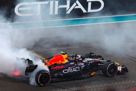 Weltmeister Max Verstappen ließ seine Reifen nach dem Rennen qualmen