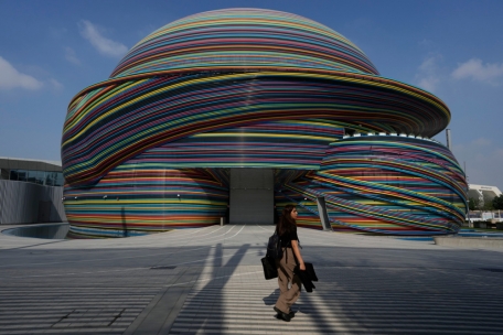 Weltklimagipfel / Ein Wanderzirkus in der Wüste: Vor dem Beginn der COP28 in Dubai