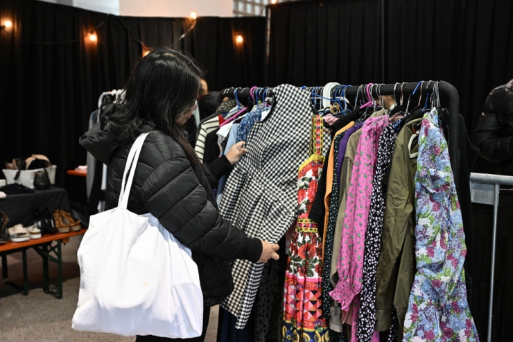 Luxemburg-Stadt / „Lët’z Refashion“ organisiert Kleidertauschpartys: „Fehlt an Möglichkeiten“