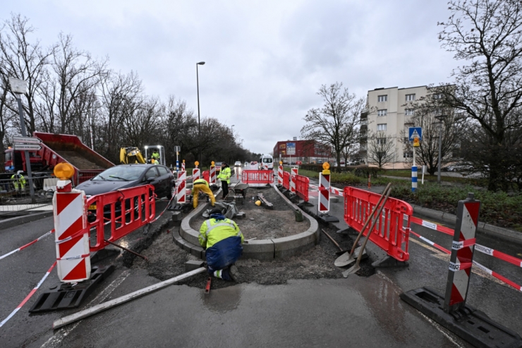Nach Unfall / Start der Verbesserungsarbeiten am Zebrastreifen in Escher Boulevard G.-D. Charlotte