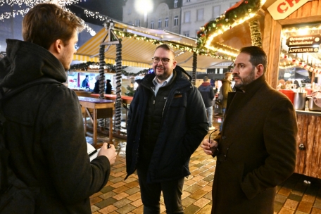 CSV-Bürgermeister Christian Weis (l.) und CSV-Schöffe Bruno Cavaleiro (r.) waren am Dienstagabend vor Ort