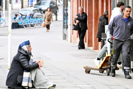 Bettelverbot / Arme und Roma werden unter Generalverdacht gestellt