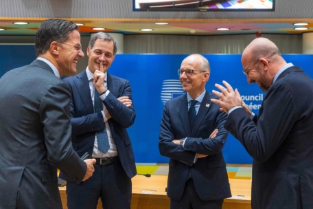 EU-Gipfel / Nach Veto von Orban: Sondergipfel soll Finanzhilfe an Kiew klären