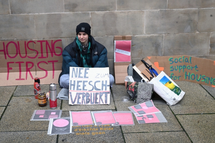 Bettelverbot / Menschenrechtsanwalt: „Als würden Sie Geschlechtsverkehr verbieten, um Vergewaltigungen vorzubeugen“