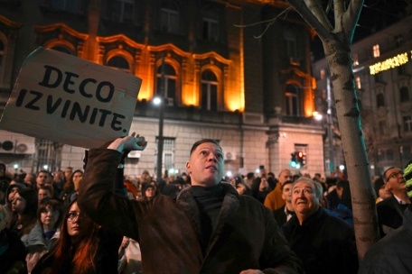 Serbien / Nach Manipulationen: Präsident Vucic deutet Neuwahlen in Belgrad an