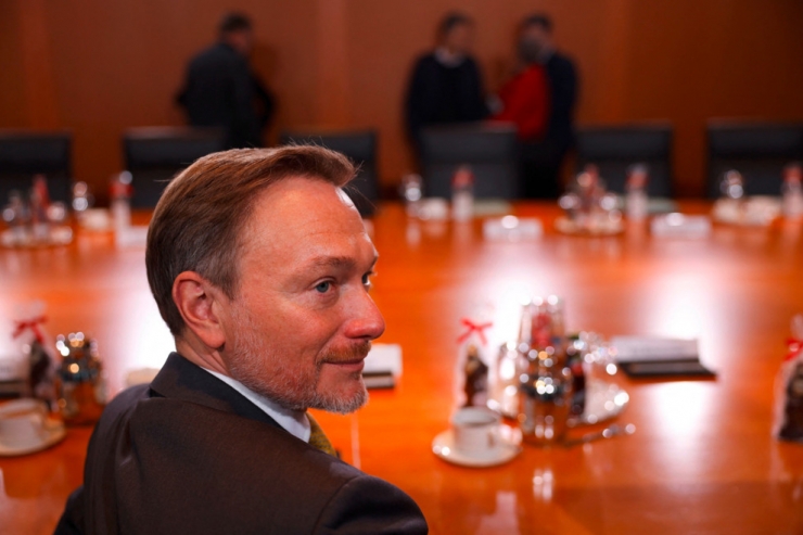 Deutschland / SPD und FDP wollen Sparpaket wieder aufschnüren