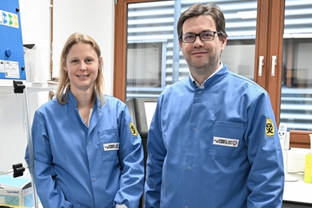 Leslie Ogorzaly (links) und Henry-Michel Cauchie leiten das Coronastep-Team am „Luxembourg Institute of Science and Technology“ (LIST)