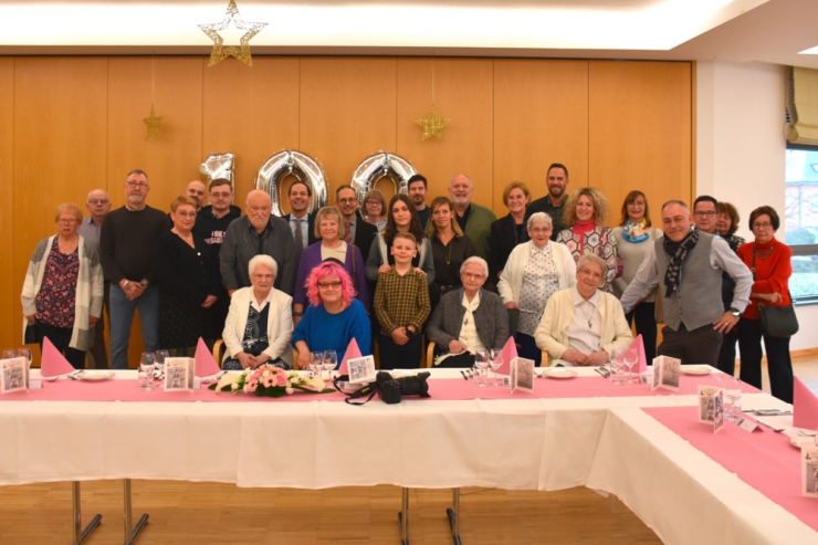 100. Geburtstag / Jubilarin Anna Kemmer-Mores geht noch regelmäßig in den Fitnessraum