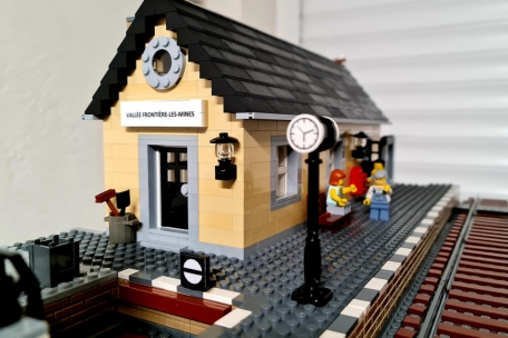 Lego / Wie ein Modellbauer den luxemburgischen Eisenbahnfuhrpark nachbaut