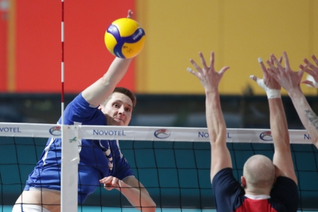 Volleyball / Viele Fragezeichen vor dem Novotel Cup