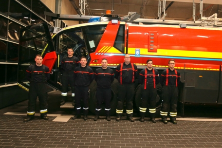CIS Findel / „Am Flughafen arbeiten Menschen rund um die Uhr – er schläft nie“, auch nicht an Weihnachten