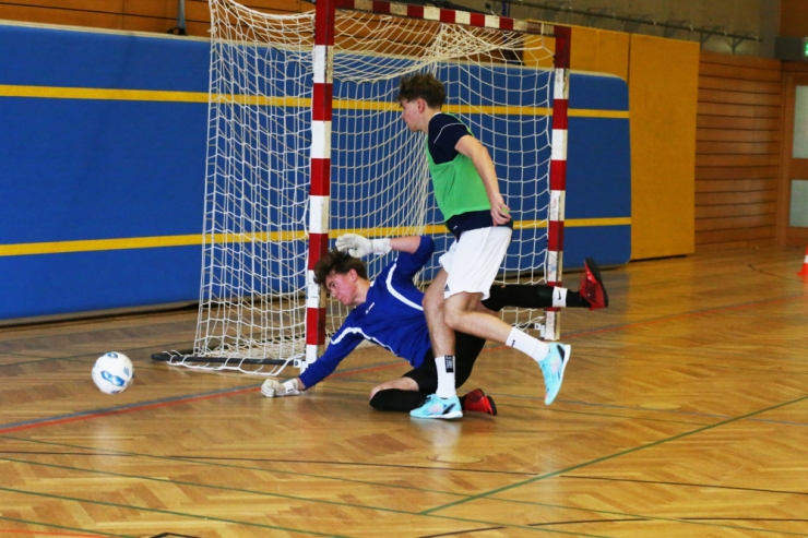 Studententurnier / Luxemburg, Innsbruck und Montpellier beim „Tournoi de Noël 2023“ obenauf
