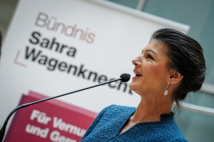 Deutschland / Die Aussteigerin: Sahra Wagenknecht vor neuer Parteigründung