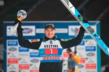 Vierschanzentournee / Zweiter Wettkampftag in Garmisch-Partenkirchen: Lanisek gewinnt Neujahrsspringen  