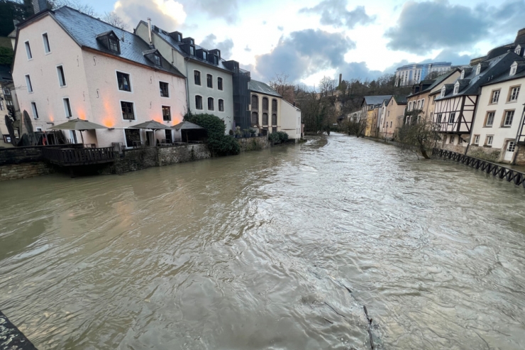 Luxemburg-Stadt / „Ein normales Hochwasser“: In der Hauptstadt gab es bisher keine größeren Einsätze