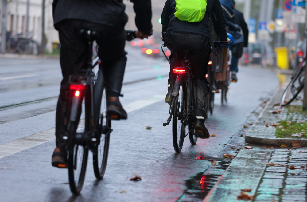 Bundesregierung will Blinker für alle Fahrräder erlauben