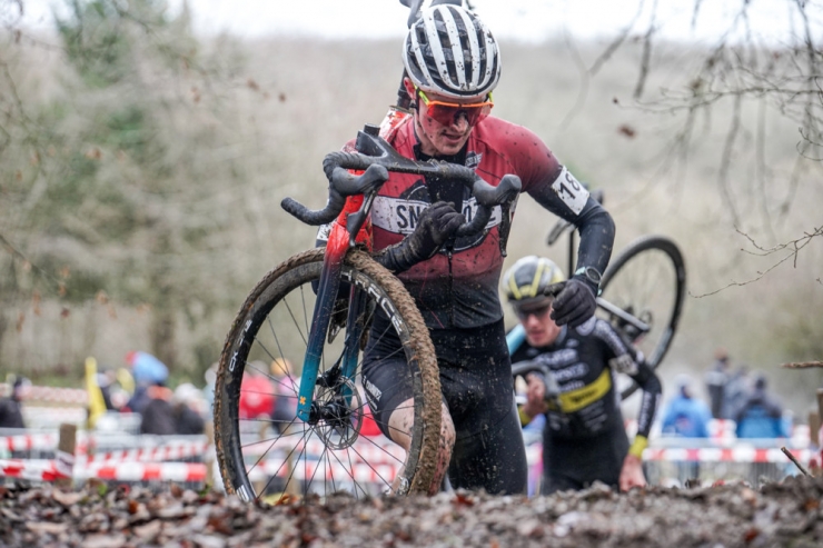 Querfeldein / Generalprobe auf der Titelstrecke: Vorletzter Lauf des Skoda Cross Cup in Hesperingen