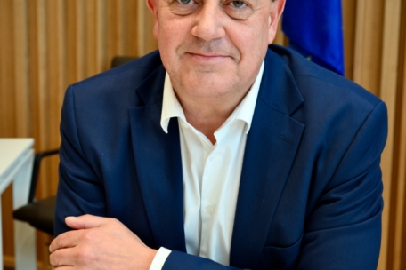 Der Escher Schöffe Pim Knaff