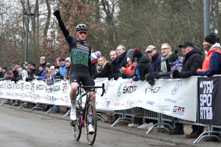 Loïc Bettendorff freut sich über seinen Landesmeistertiel