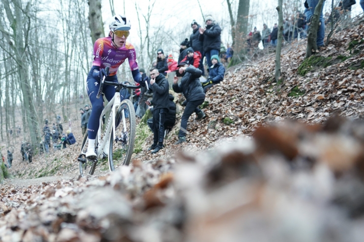 Cyclocross-Landesmeisterschaft  / Schreiber dominiert das Damenrennen