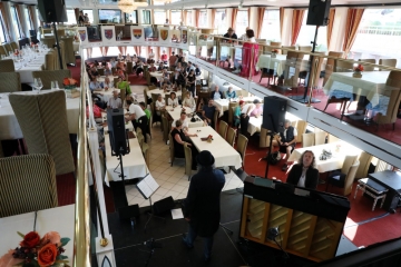 Der Politflüsterer / Vive!