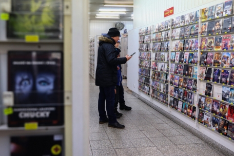 Kino / Streaming vs. Blu-ray und DVD: ein kleines Plädoyer für physische Heimmedien