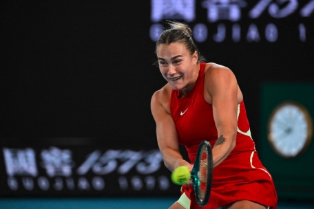 Australian Open / Noch einen Sieg von der Titelverteidigung entfernt: Sabalenka in Melbourne auf Kurs