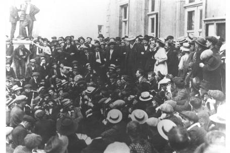 L’histoire du temps présent / Les cent ans de la Chambre des salariés: „Sous le haut patronage de nous-mêmes“