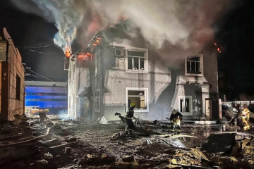 Ukraine / „Es ist sehr furchterregend, wenn man zu Hause angegriffen wird“ – Gespräch mit Parlamentarierin Kira Rudik