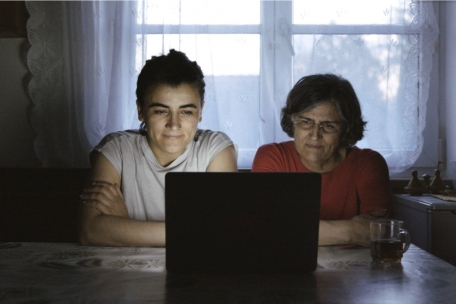 Verfolgung, Flucht und ihre Folgen für eine Familie: „Exile Never Ends“ von Bahar Bektas