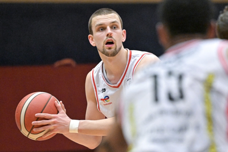 Basketball / „Zu inkonstant“: Vic Heuschling über die bisherige Saison der Arantia Fels