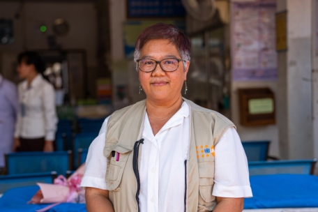 Siriphone Sakulku hat der Luxemburger Delegation das Projekt am Zentrum für sexuelle und reproduktive Gesundheit erklärt