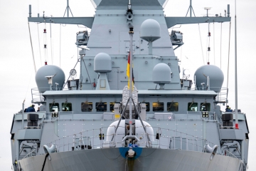 Sicherung der Handelsschifffahrt / EU-Staaten beschließen Militäreinsatz im Roten Meer
