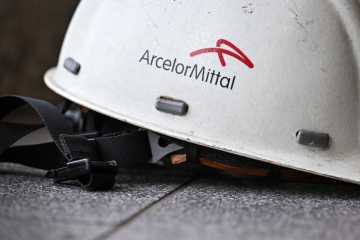 Unternehmen / Nach einem etwas weniger glänzenden Jahr 2023 setzt ArcelorMittal auf ein besseres 2024