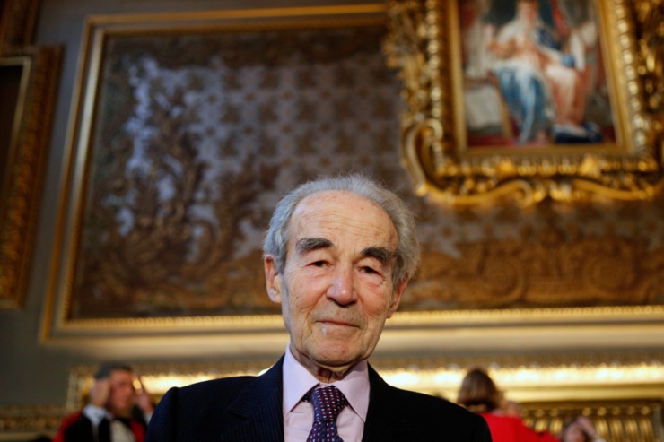 Forum / Hommage à Robert Badinter, l’une des grandes consciences de notre temps