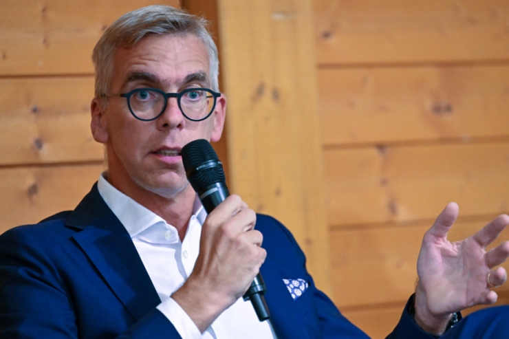 Editorial / Die neue Sicherheitspolitik