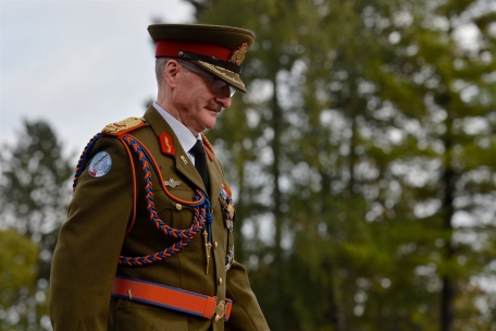 Medienbericht / Ehemaliger Befehlshaber der Armee Alain Duschène wird fahrlässiger Tötung beschuldigt