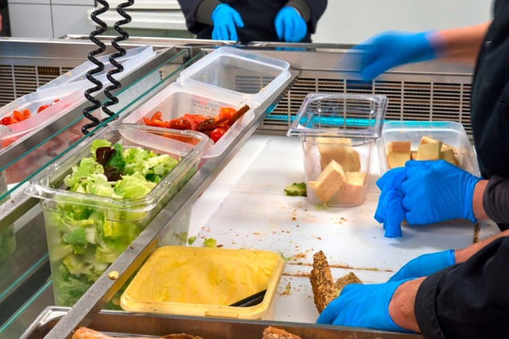 „Stëmm vun der Strooss“ / Immer mehr Menschen in den Sozialrestaurants