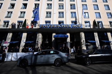 Editorial / Münchner Konferenz zwischen Schock und Ratlosigkeit